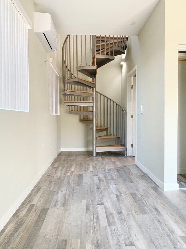 623 N Normandie Ave 623 N Normandie Ave Los Angeles CA 90004