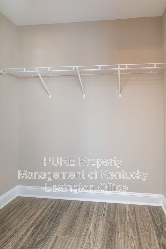 Building Photo - 1058 Judah Bear Blvd