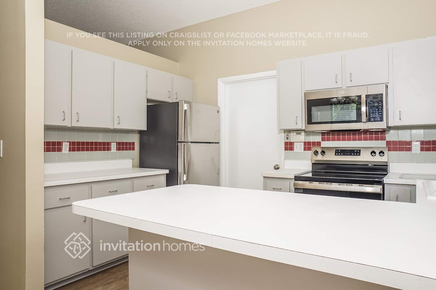 Building Photo - 7806 38th Ct E