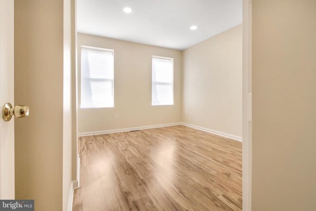 Building Photo - 2231 Orem Ave