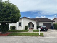 Building Photo - 1065 NW 127th Path
