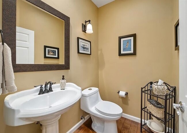 Building Photo - 1615 Costa del Sol