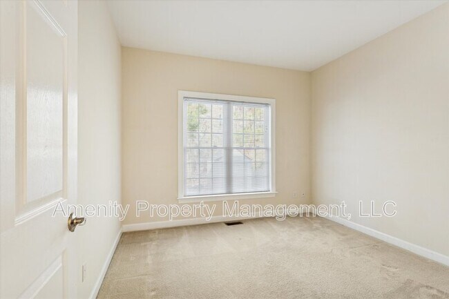 Building Photo - 103 Overlook Point