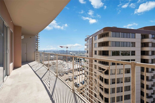 Building Photo - 3505 Sage Rd