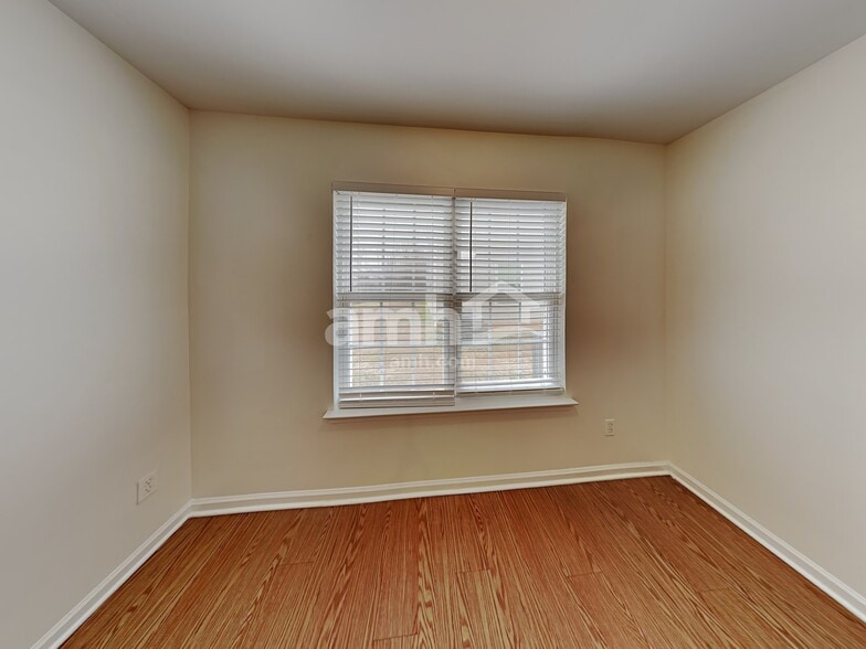 Building Photo - 8621 Berrybrook Ln