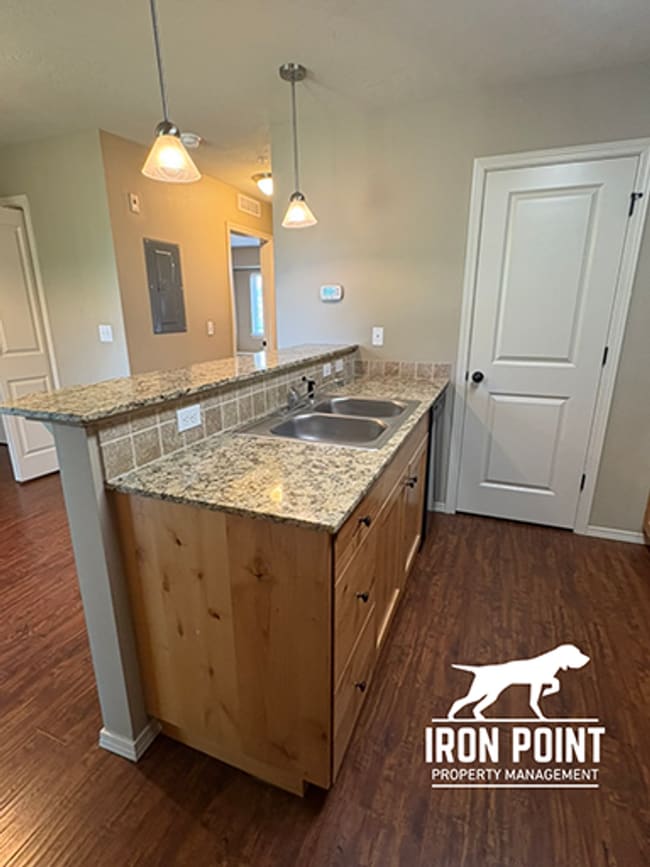 Building Photo - 16626 N Profit Cir