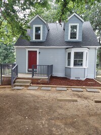 Building Photo - 412 Hickory Chapel Rd