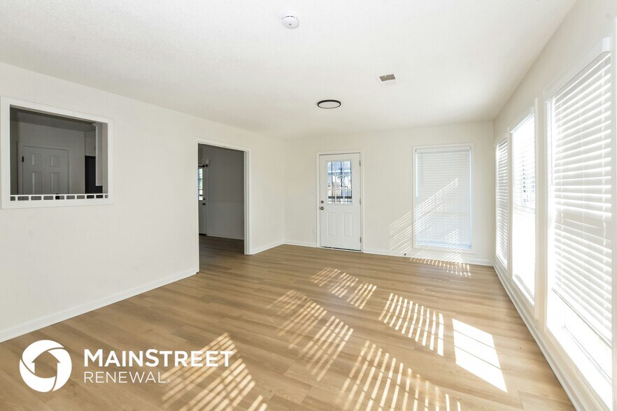 Building Photo - 7881 Collins Wood Cove