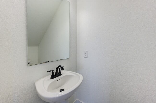 Building Photo - 10636 Wild Chives