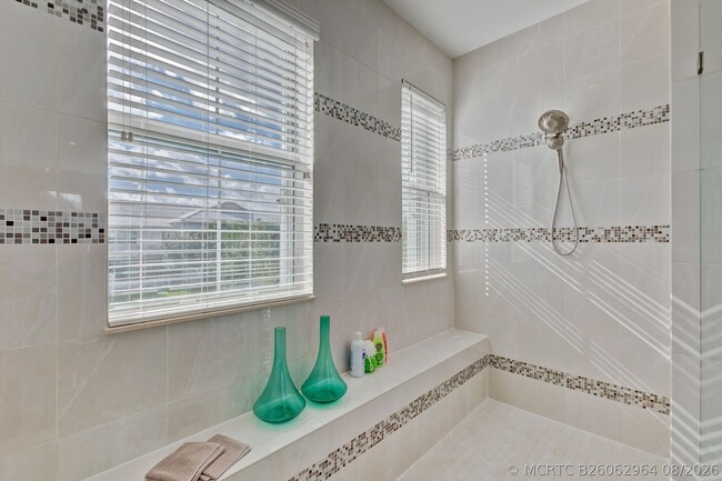 Building Photo - 11900 Cypress Key Way