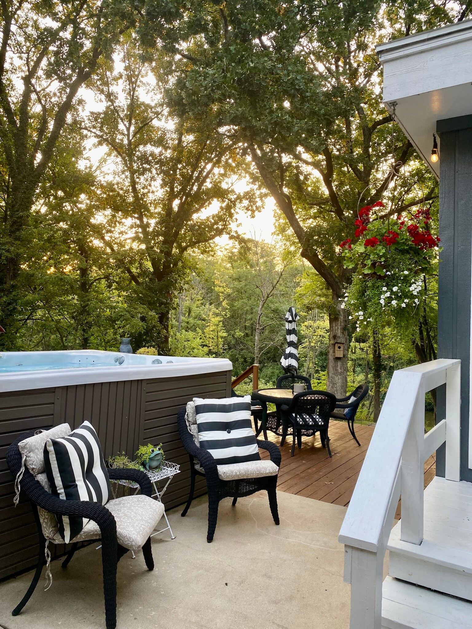 Building Photo - 57 West Hazel Dell Ln