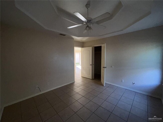 Building Photo - 16 Horizon Peak