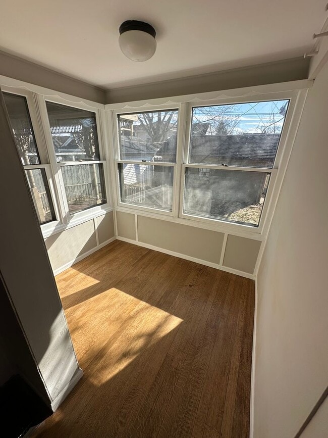 Building Photo - 1003 Clinton Ave