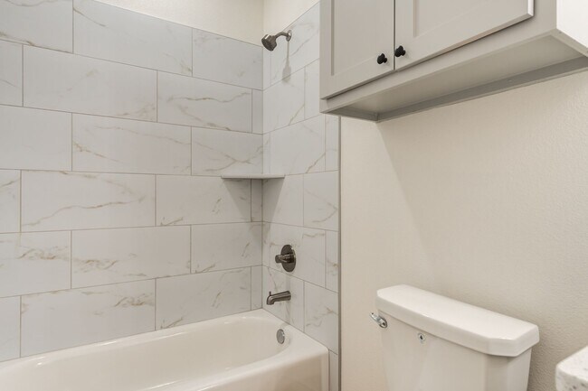 Building Photo - PRE-LEASING FOR A JULY MOVE-IN!! New 2 Bedroom Townhome in Escondido - Frenship ISD