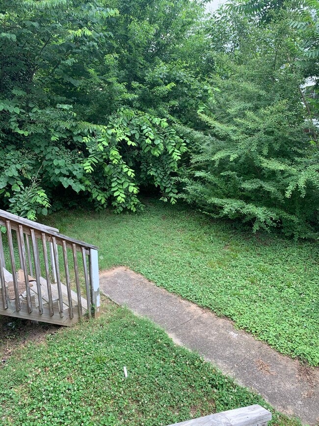 Building Photo - 202 Selwyn Alley