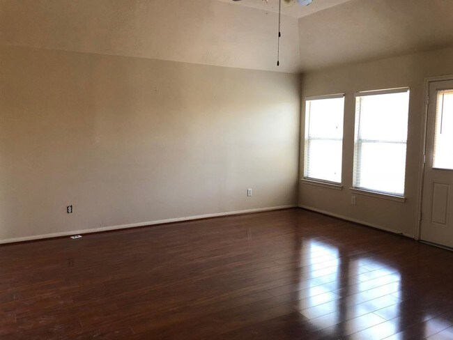 Building Photo - 3427 Cheviot Hills Ln