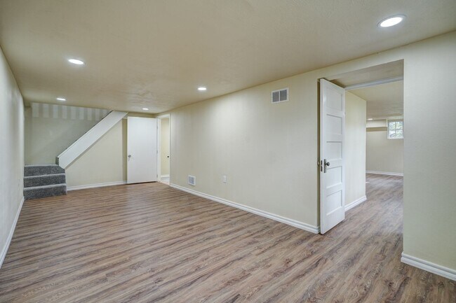 Building Photo - Live Big in OKC | 4 Beds, Fenced Yard & Gu...