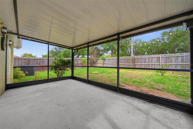 Building Photo - 10617 Opus Dr