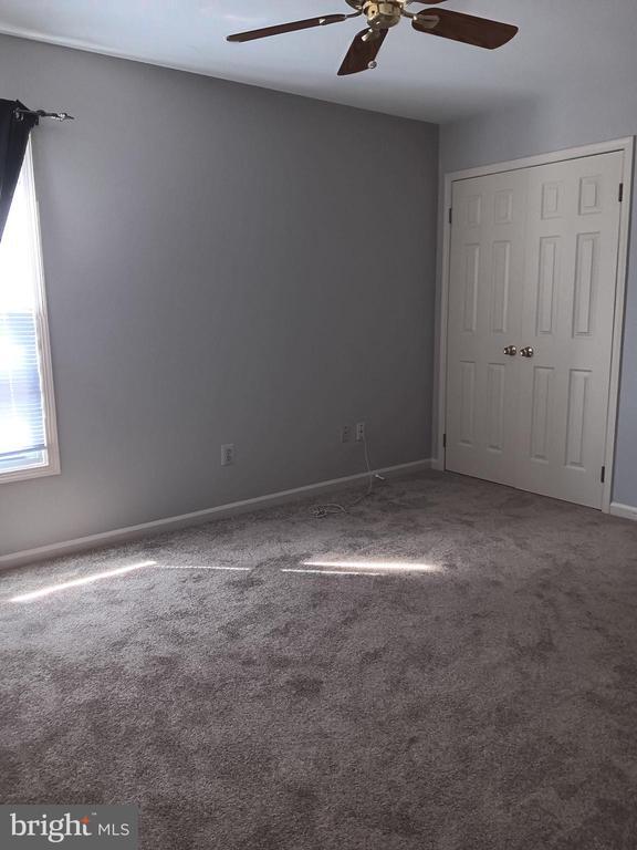 Building Photo - 27 Kanon Ct