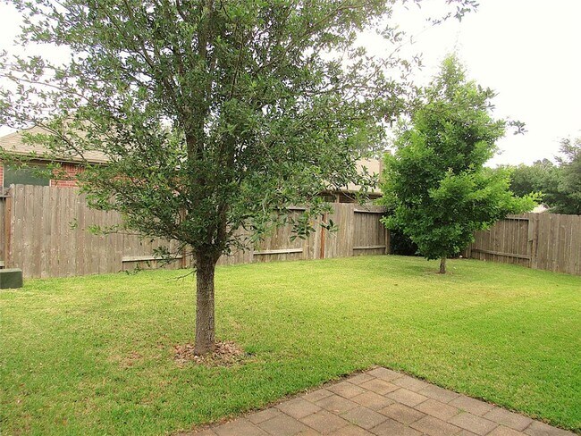 Building Photo - 24434 Sundance Spring Dr