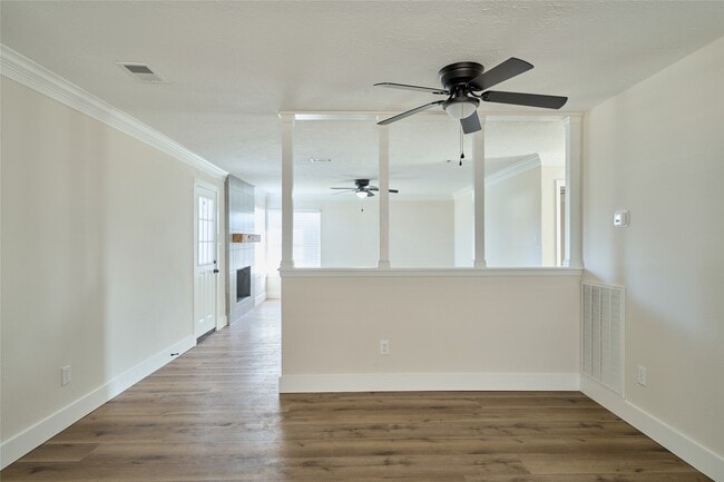 Building Photo - 6527 Zapata Dr