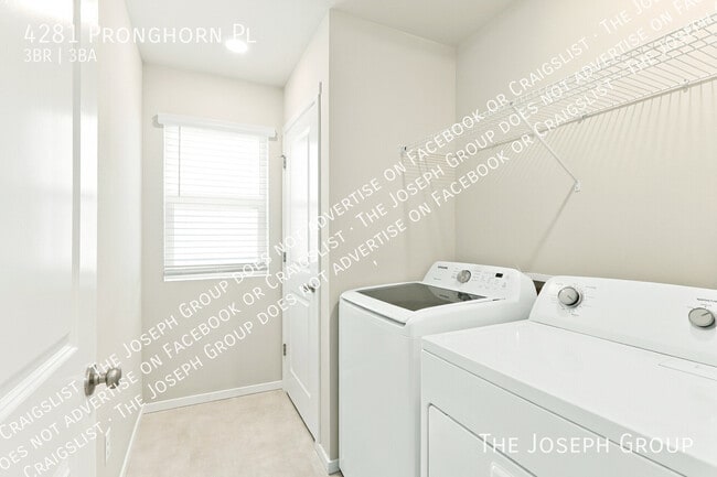 Building Photo - 4281 Pronghorn Pl