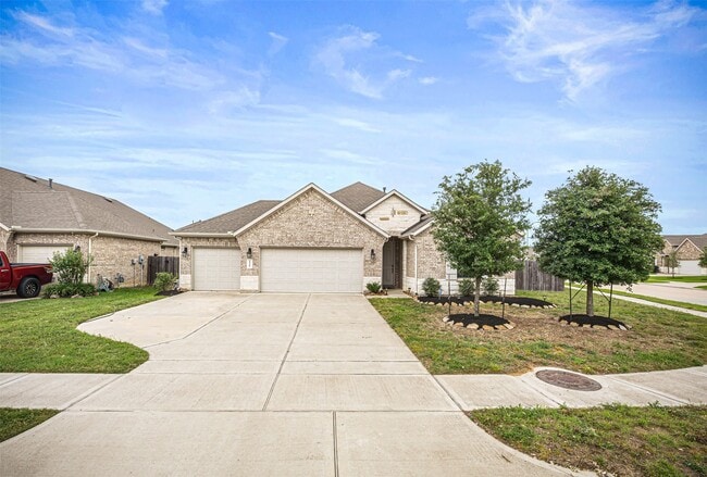 Building Photo - 16206 Neff Park Dr