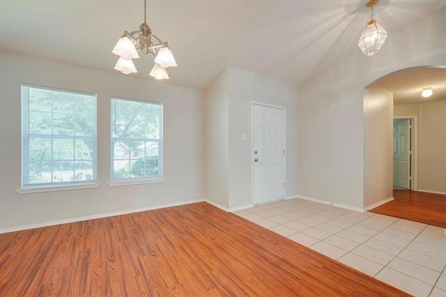 Building Photo - 1405 Cedar Springs Dr