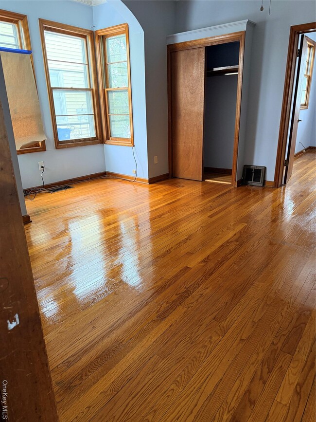 Building Photo - 16 Wallkill Ave