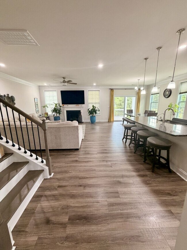 Building Photo - Elegant Home located in Cabarrus County!