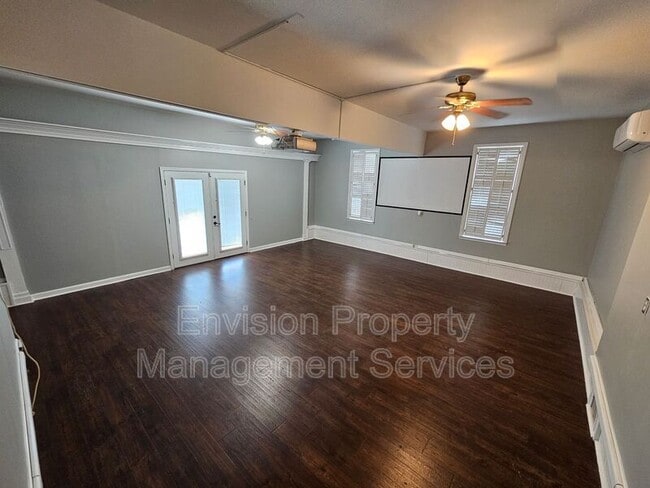 Building Photo - 164 Cliett Rd
