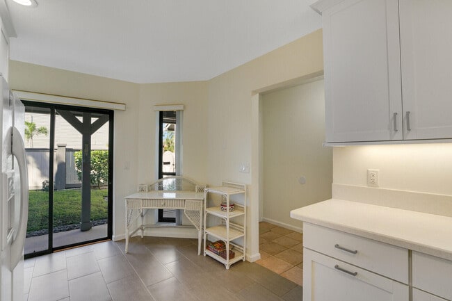 Building Photo - 13403 Bedford Mews Ct