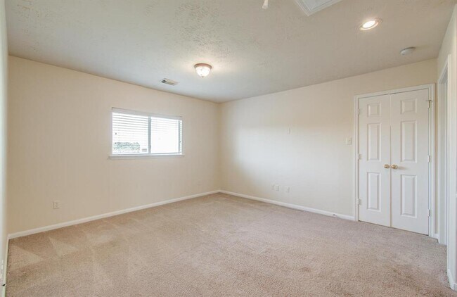 Building Photo - 9007 S Ferndale Pl Dr
