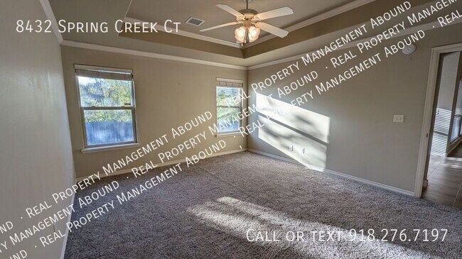 Building Photo - 8432 Spring Creek Ct