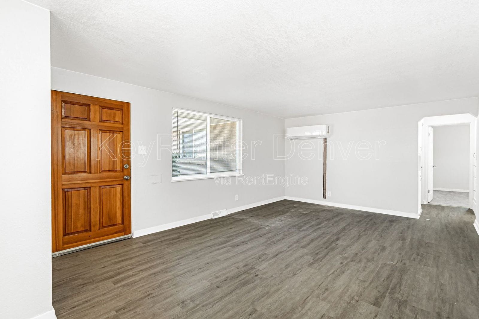 Building Photo - 3365 Poplar St