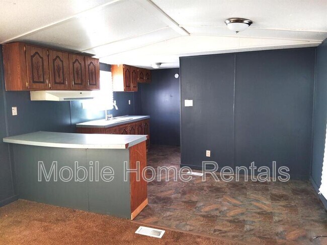 Building Photo - 32 Red Fox Loop