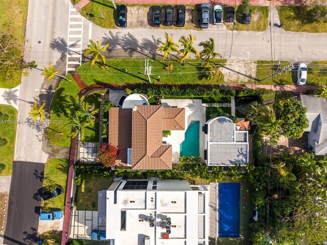 Building Photo - 4491 Prairie Ave