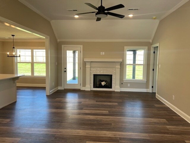 Building Photo - 29 Tara Dr