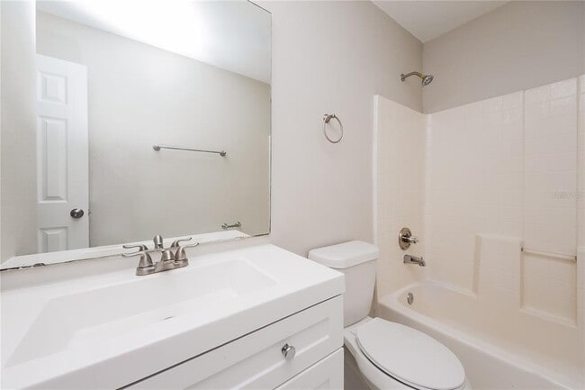 Building Photo - 4355 Pembridge Ave