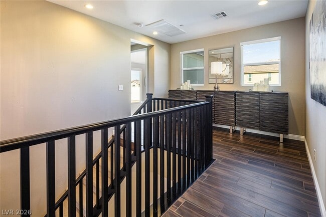 Building Photo - 3372 Dalmore St