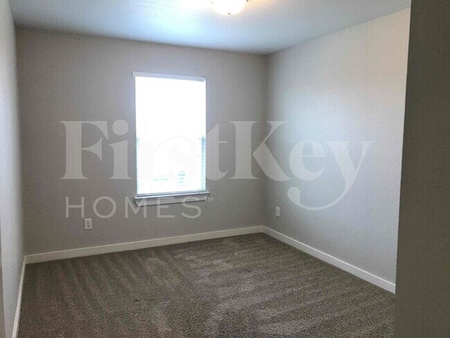 Building Photo - 9948 Rio Doso Drive
