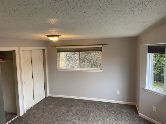 Large Upstairs Master - 1611 S Geiger St