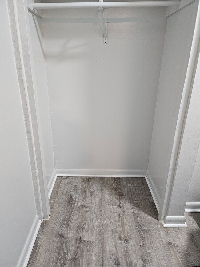 Building Photo - 850 Union St