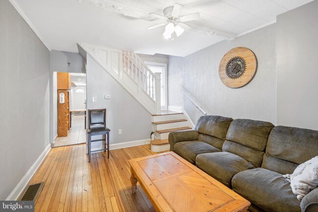 Building Photo - 726 Indiana Ave