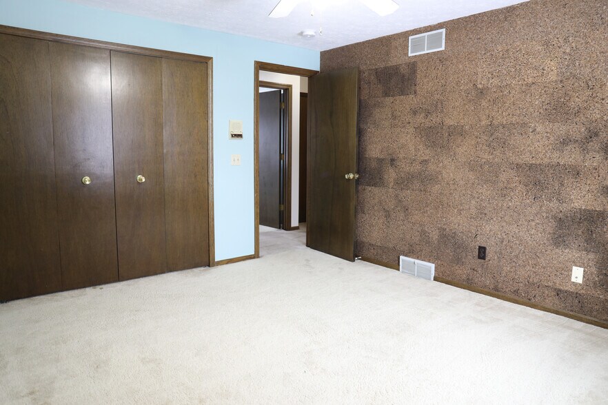 Building Photo - 5409 Johnnycake Rdg NE