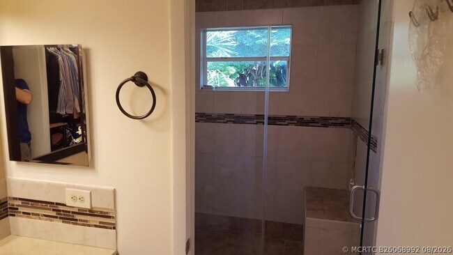 Building Photo - 9851 SW 117th Ct