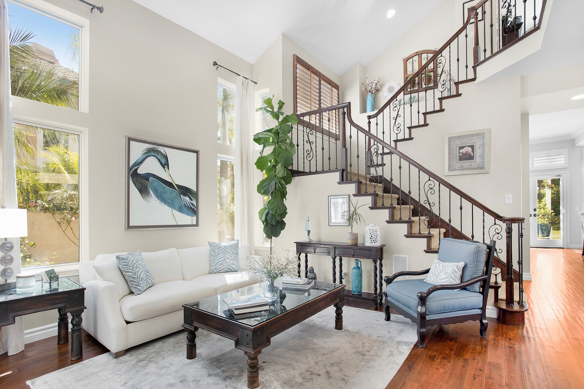 Spacious Living room - 35 Inverary