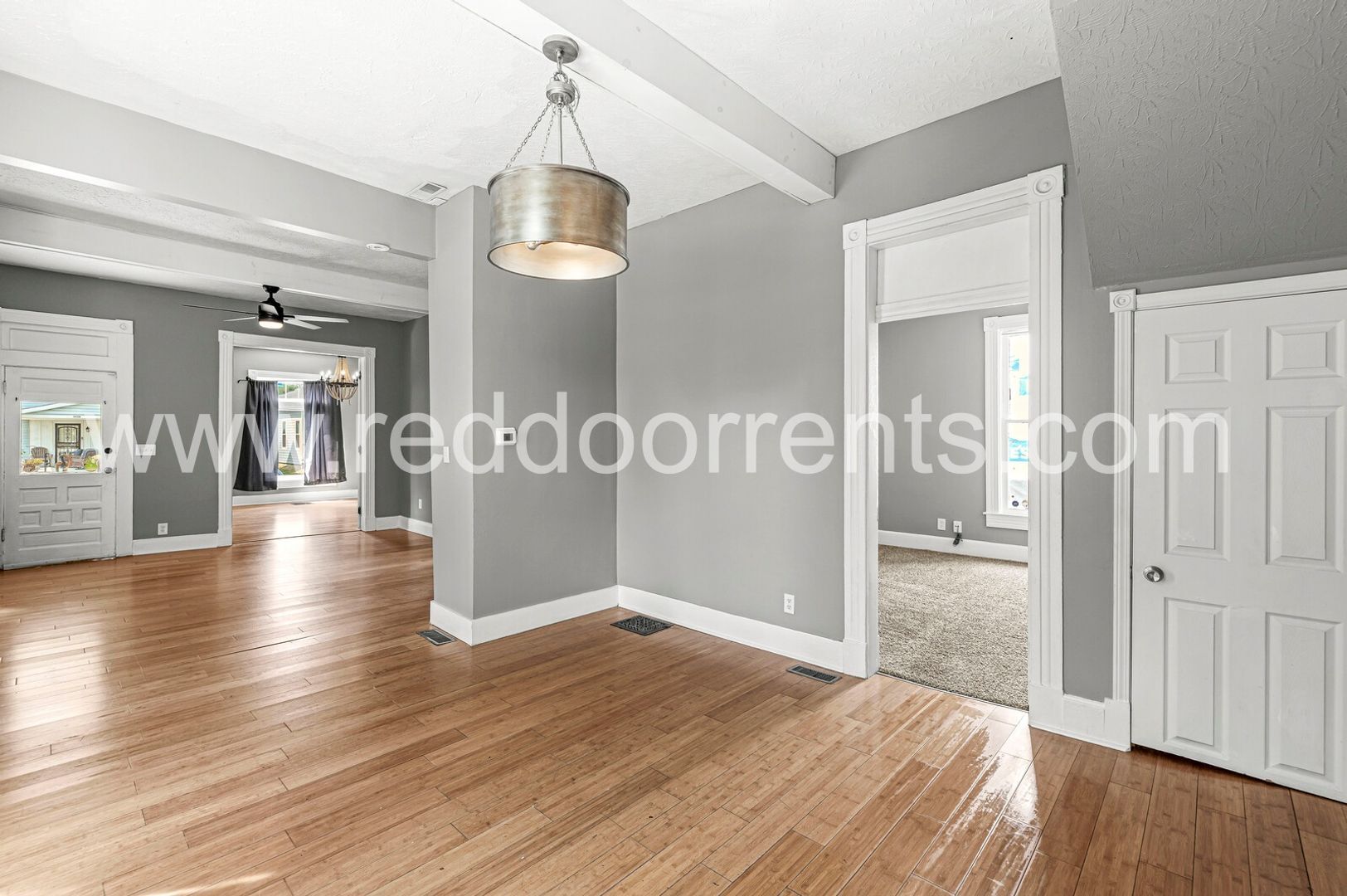 Building Photo - 2037 Bellefontaine St