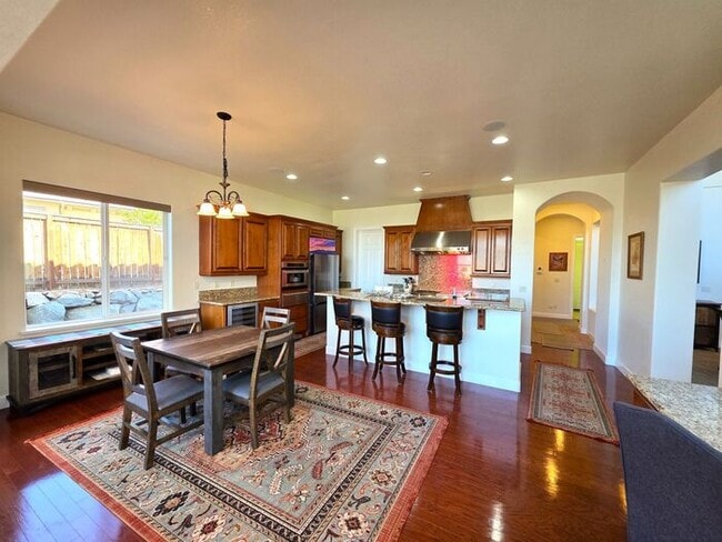 Building Photo - First Month Free – Executive Somersett Home Offered Furnished or Unfurnished with Panoramic Views...