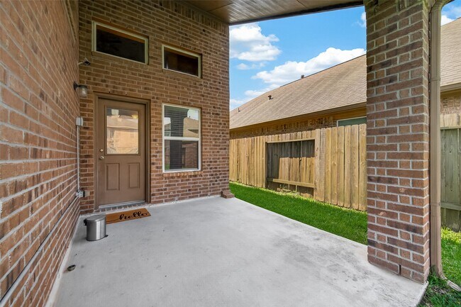 Building Photo - 4502 Mallory Creek Dr